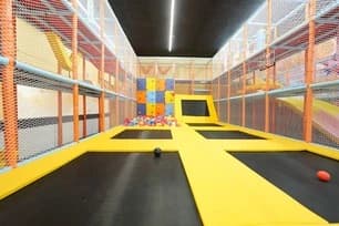 Trampoline